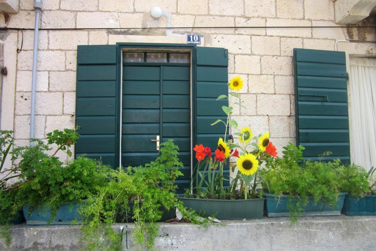 Apartments By The Sea Komiza, Vis - 8533 Εξωτερικό φωτογραφία